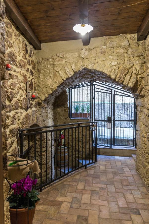 Casa Vacanze Porta Manfredi Arce Buitenkant foto